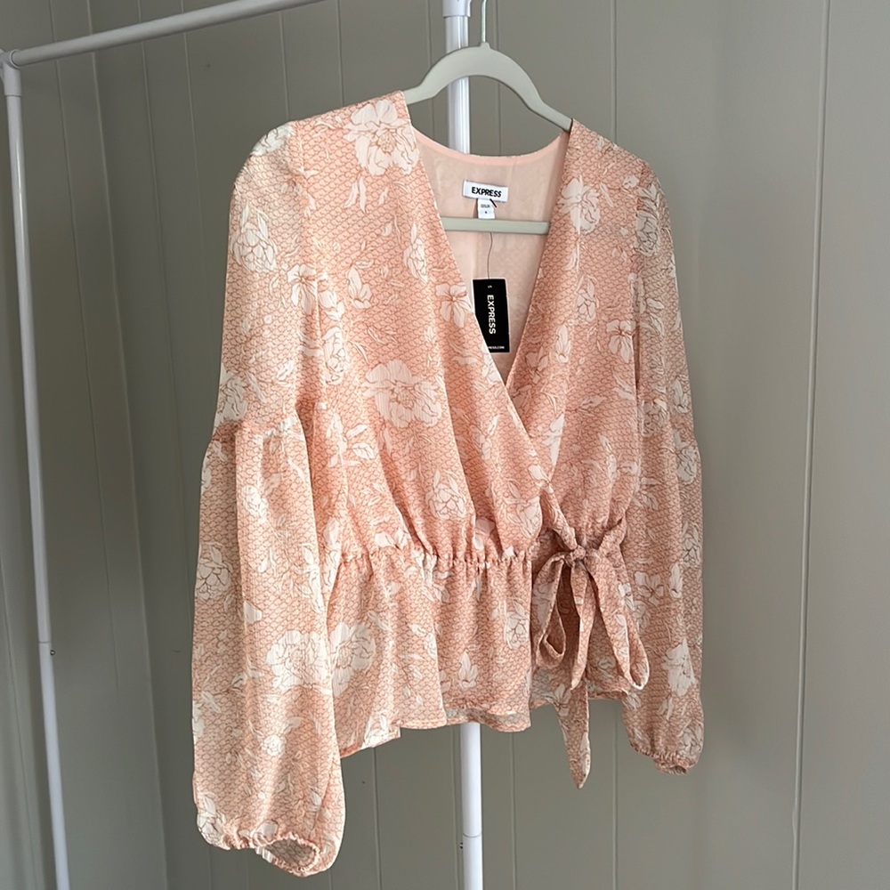 Express size small light pink floral blouse